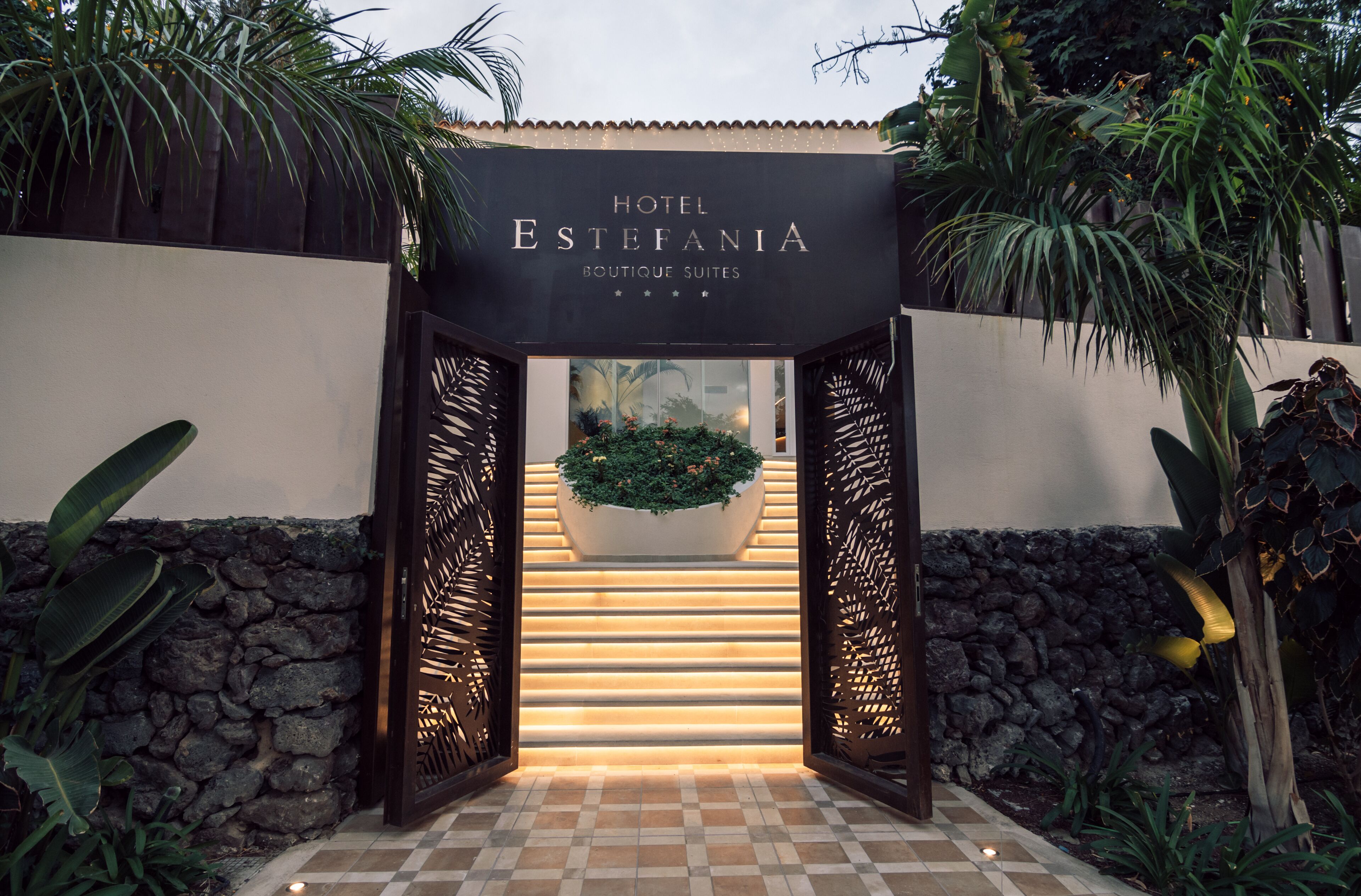 Hotel Estefanía Boutique Suites
