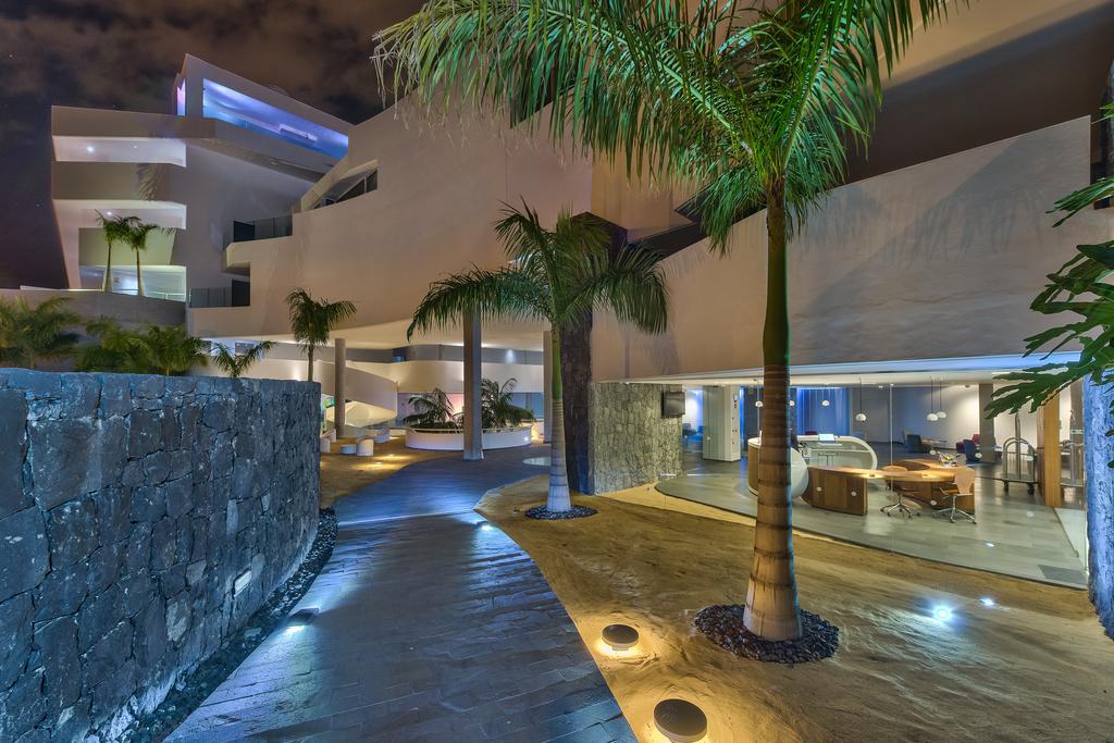Baobab Suites
