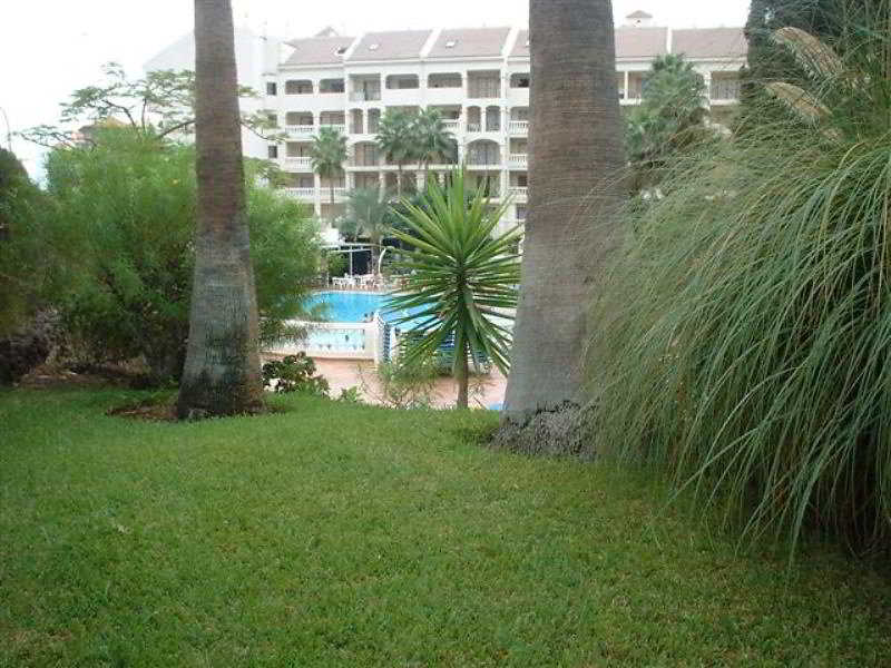 Castle Harbour