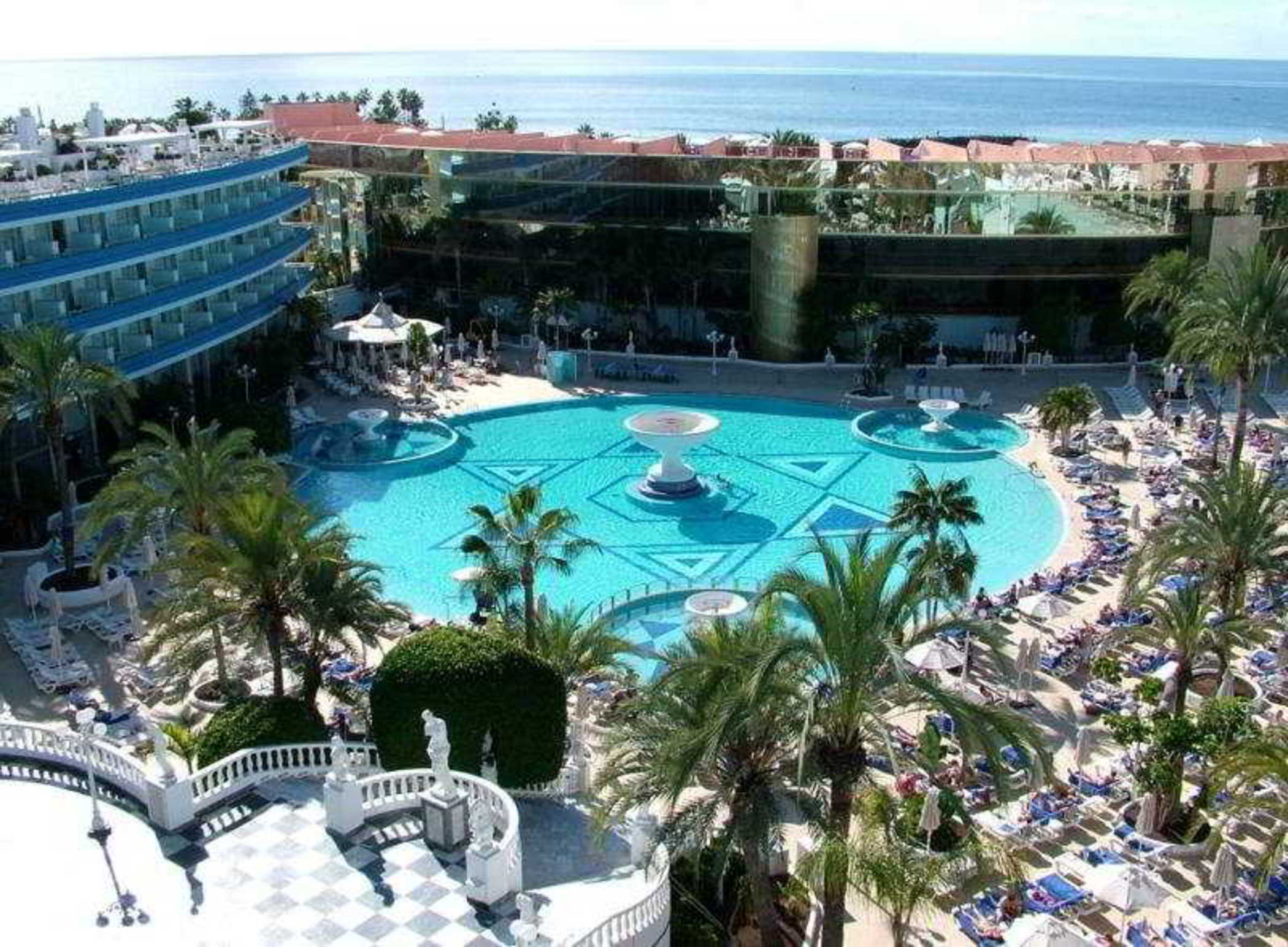 Hotel Mediterranean Palace