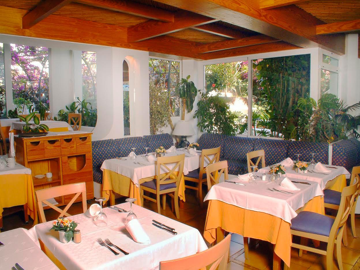 Ponderosa Hotel Apartment