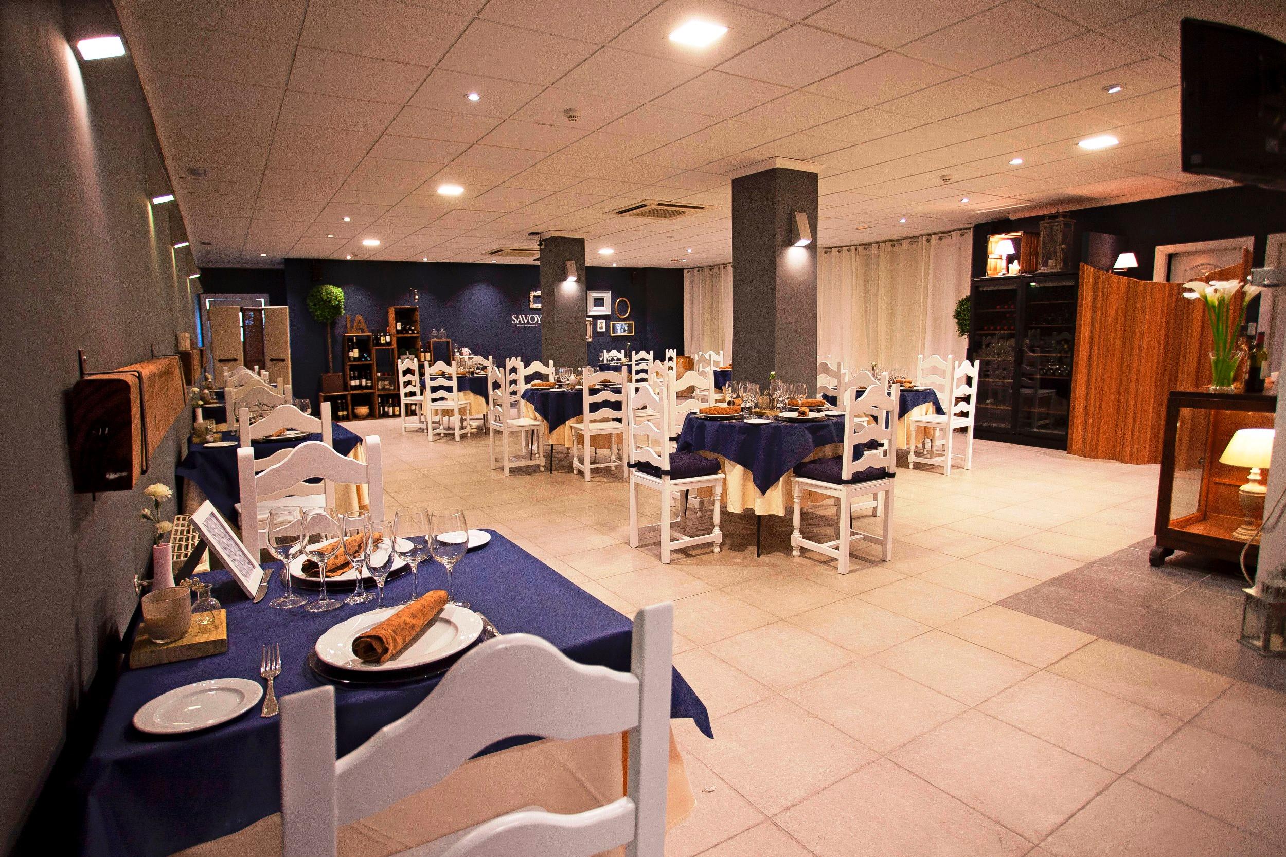 Savoy Hostal