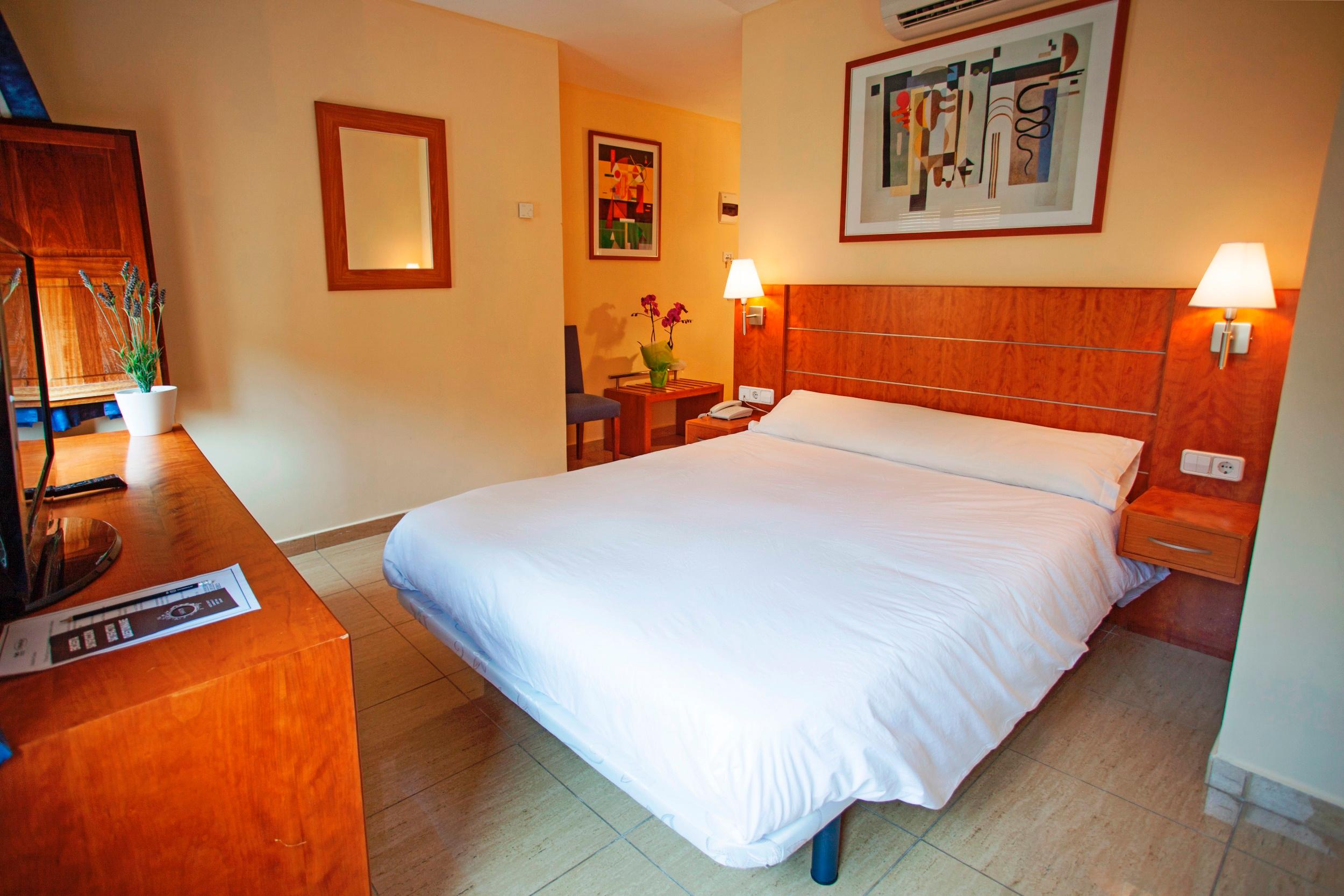 Savoy Hostal