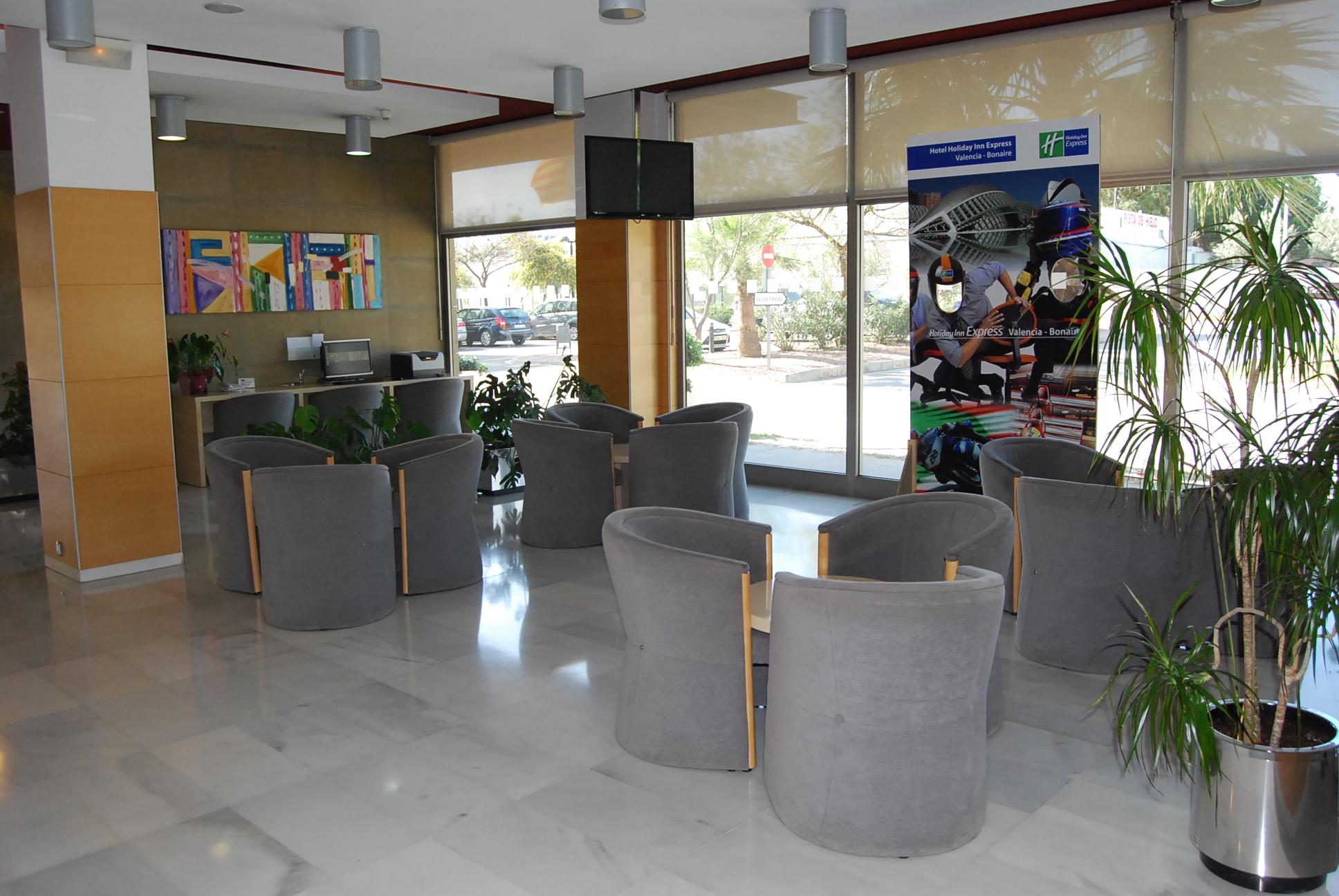Holiday Inn Express Valencia Bonaire