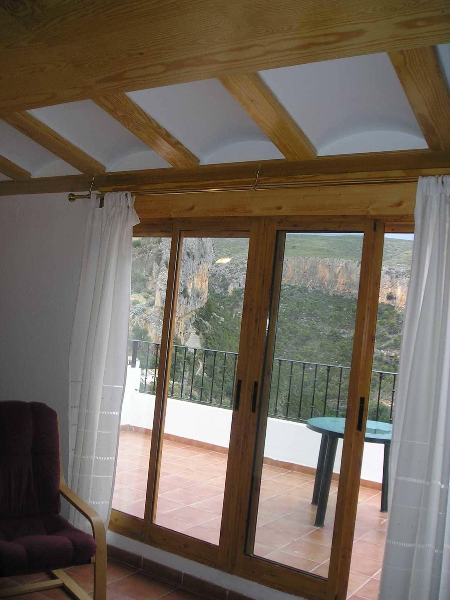 Apartamentos La Muela Chulilla