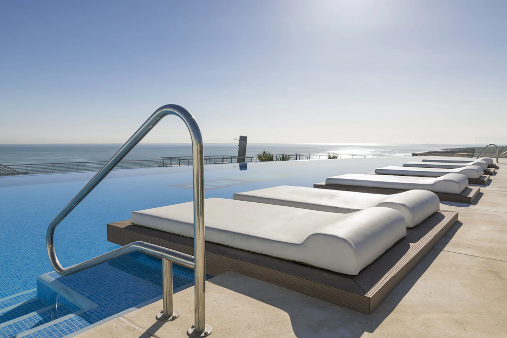 Infinity View