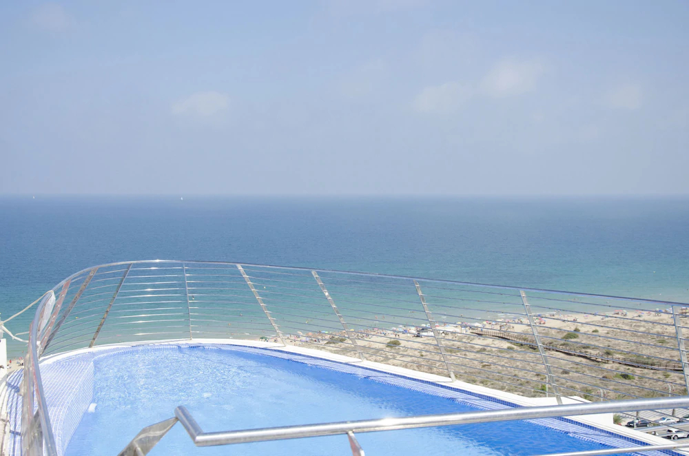 Infinity View