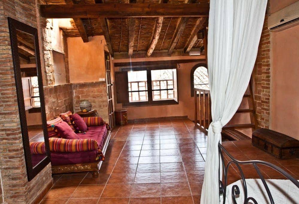La Casa Mora