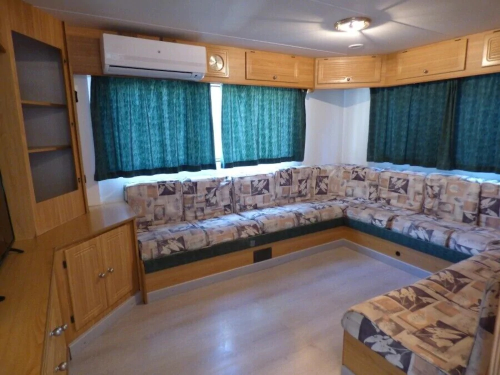 Camping y Bungalows Barraquetes