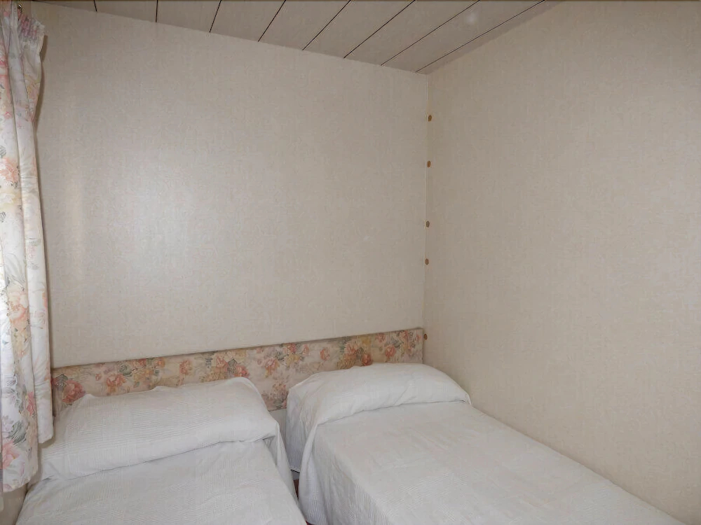 Camping y Bungalows Barraquetes