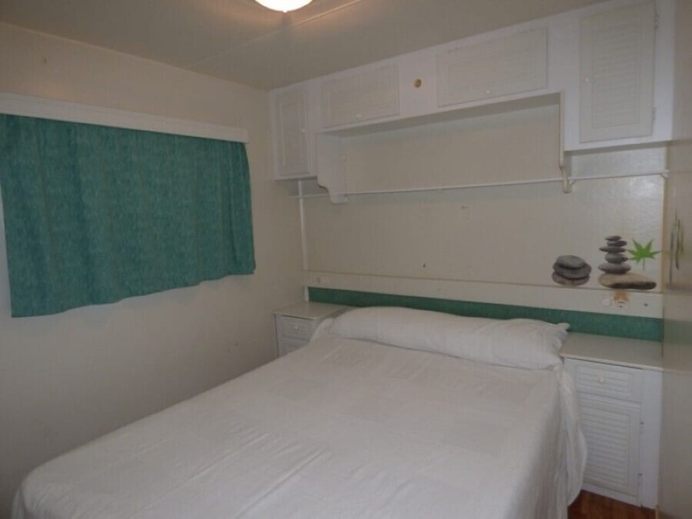 Camping y Bungalows Barraquetes