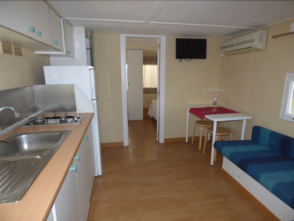 Camping y Bungalows Barraquetes