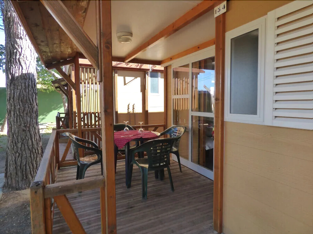 Camping y Bungalows Barraquetes