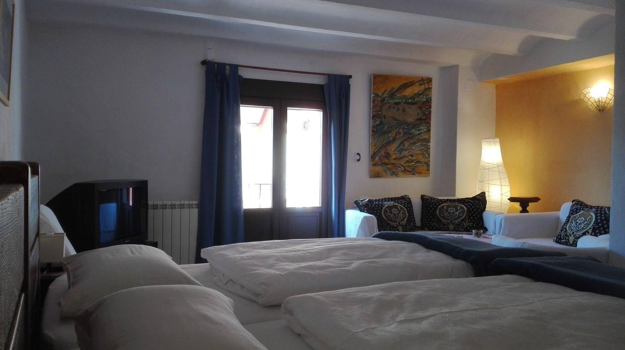 L'Almàssera Guesthouse & Restaurant