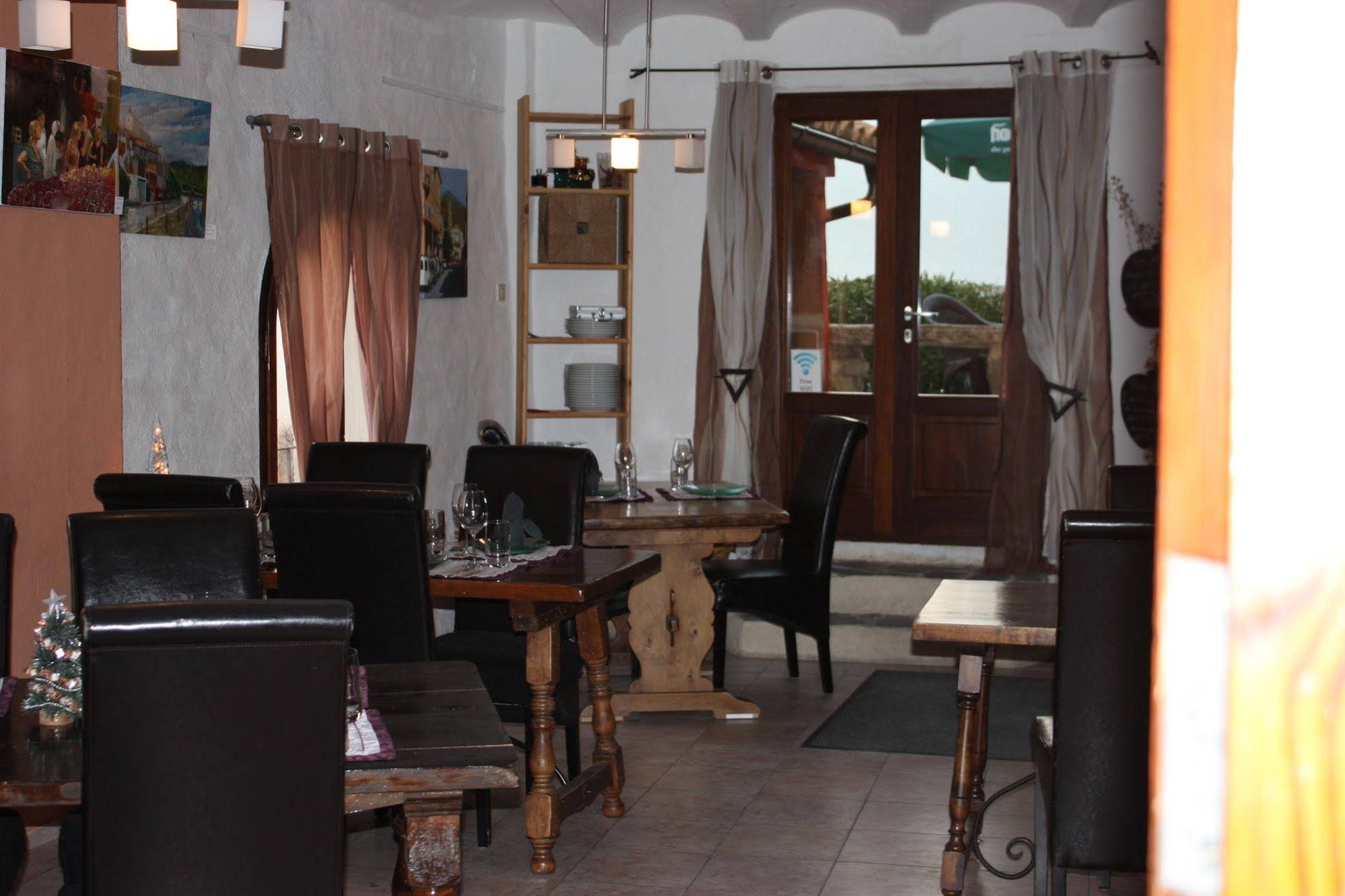 L'Almàssera Guesthouse & Restaurant