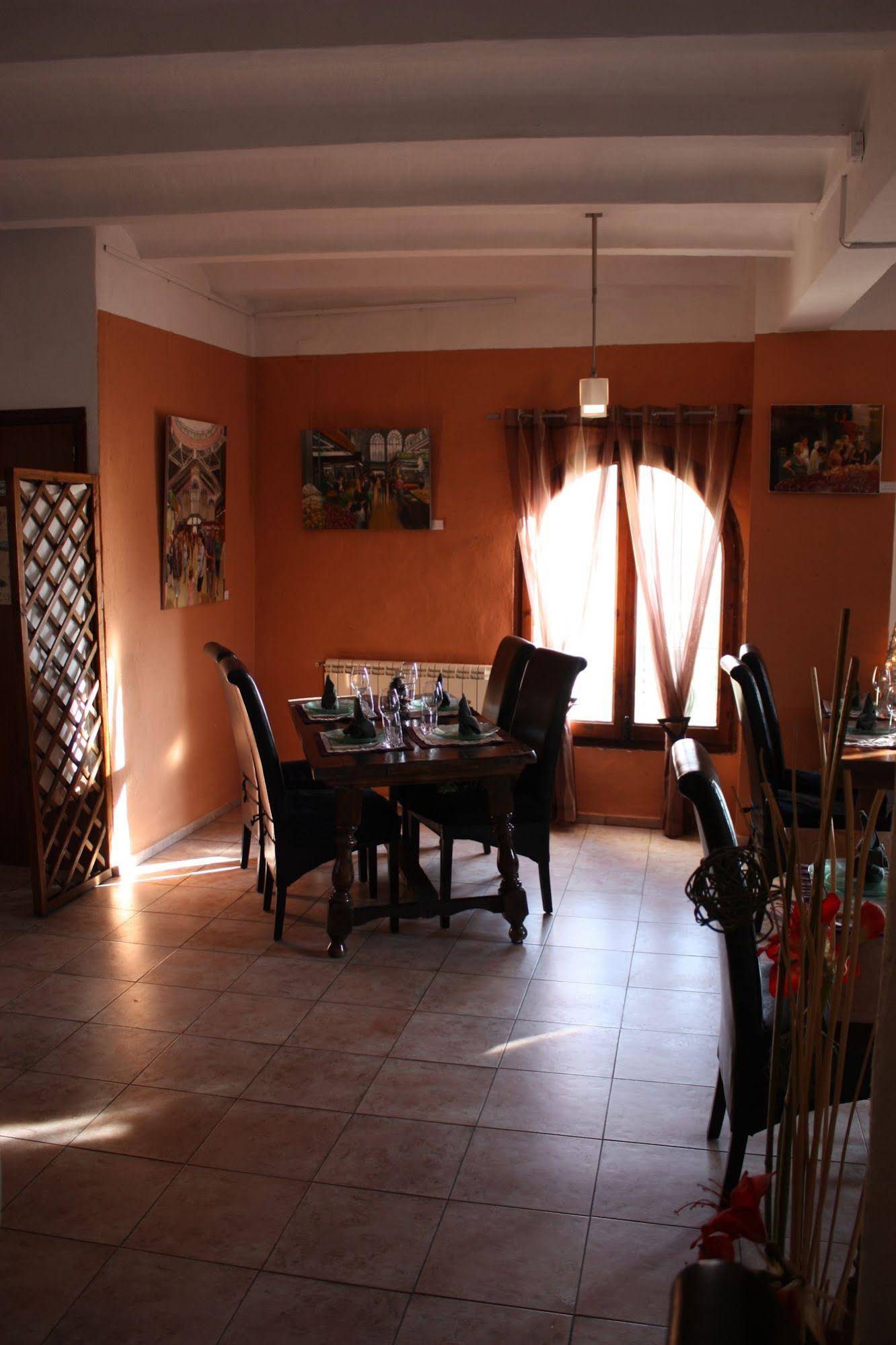 L'Almàssera Guesthouse & Restaurant