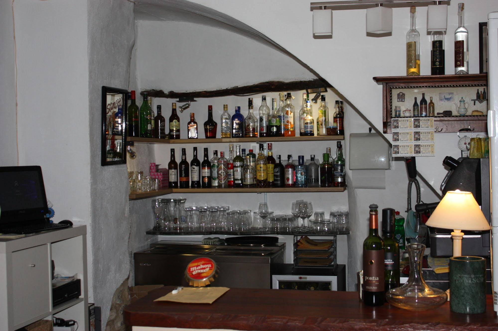 L'Almàssera Guesthouse & Restaurant