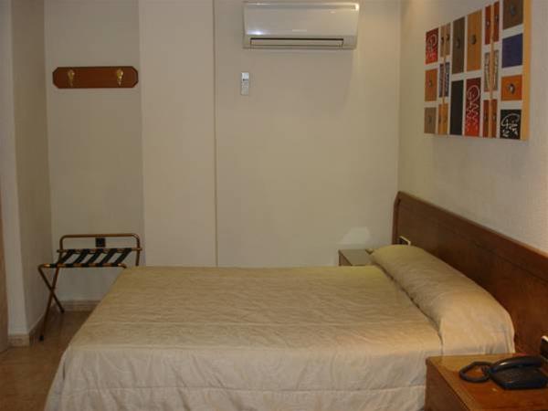 Hostal Moreno