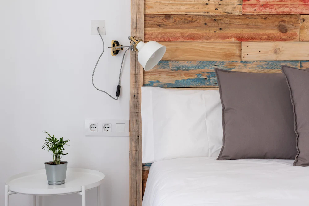 Gomez Rooms