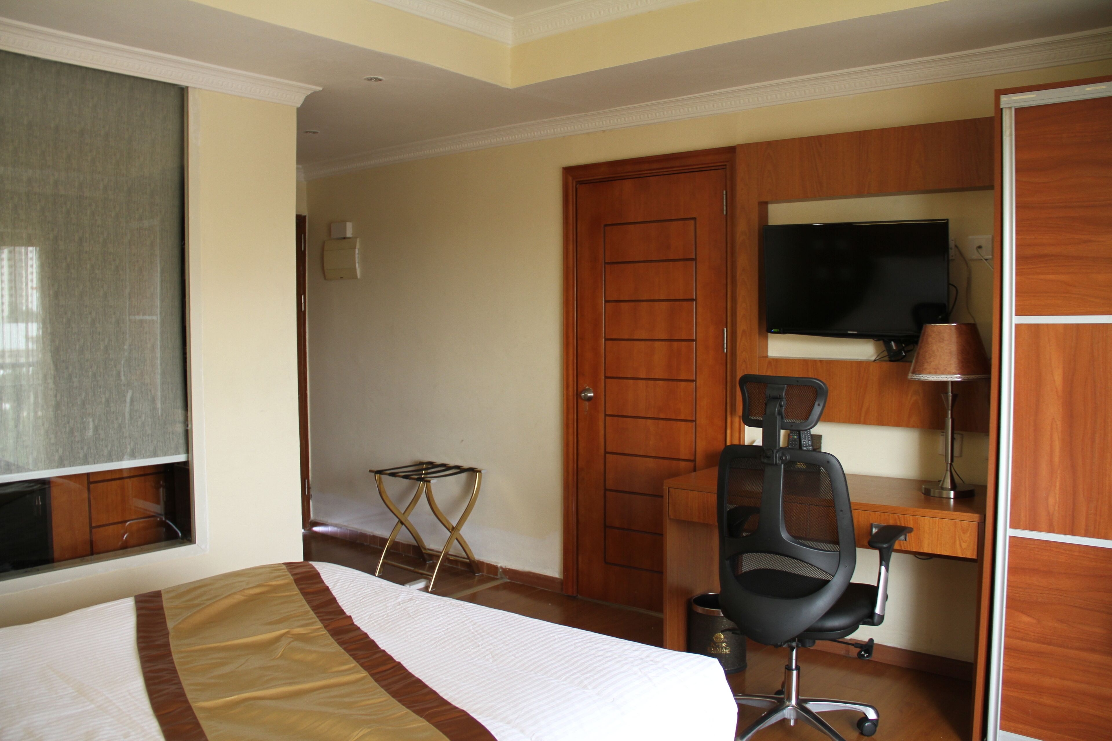 Emmad Furnished Apartments