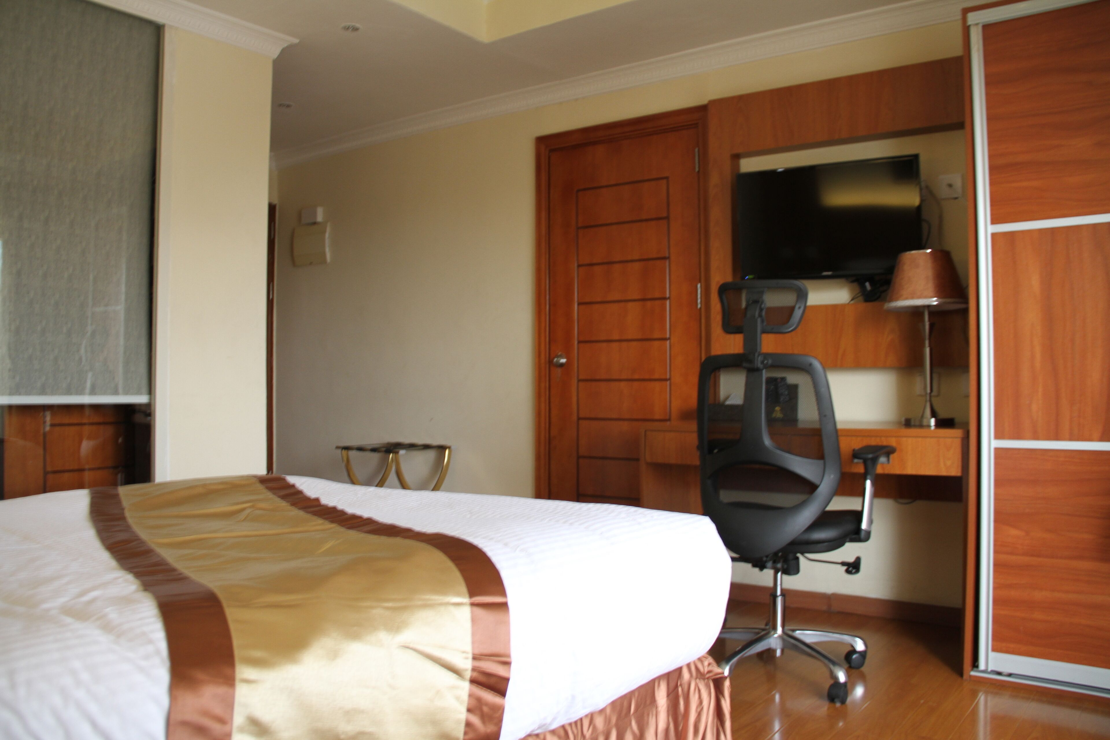 Emmad Furnished Apartments