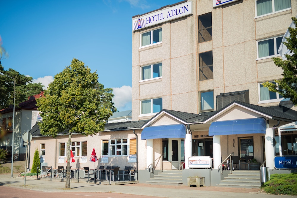 Hotel Adlon