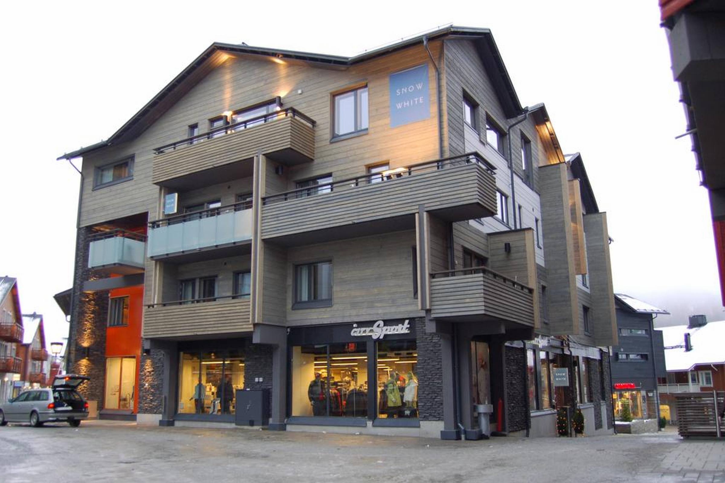 Levi Suites Unna Mànnu