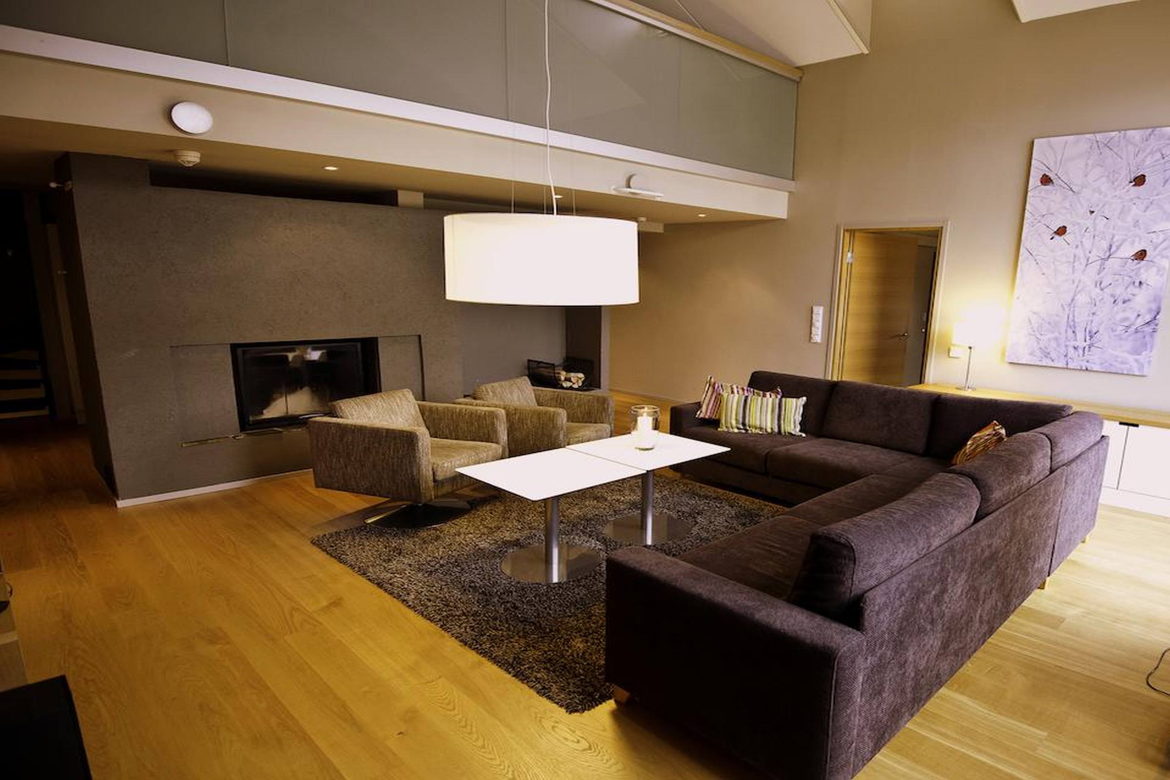 Levi Suites Unna Mànnu