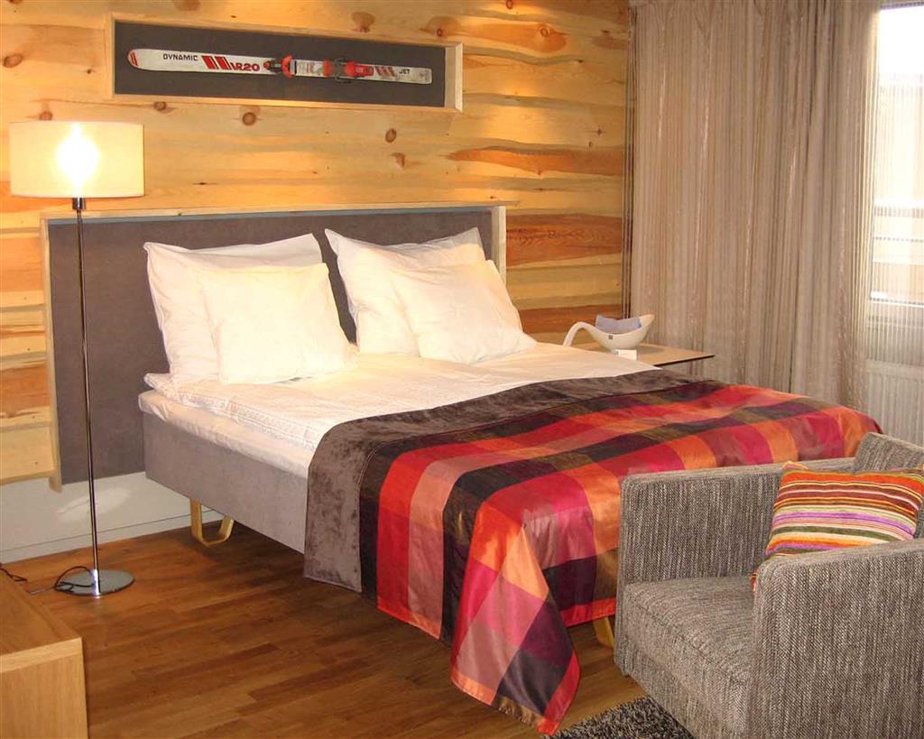 Levi Suites Unna Mànnu