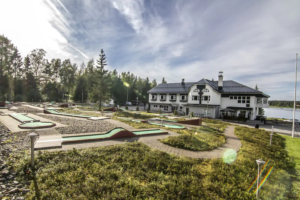 Aateli Lakeside Chalets
