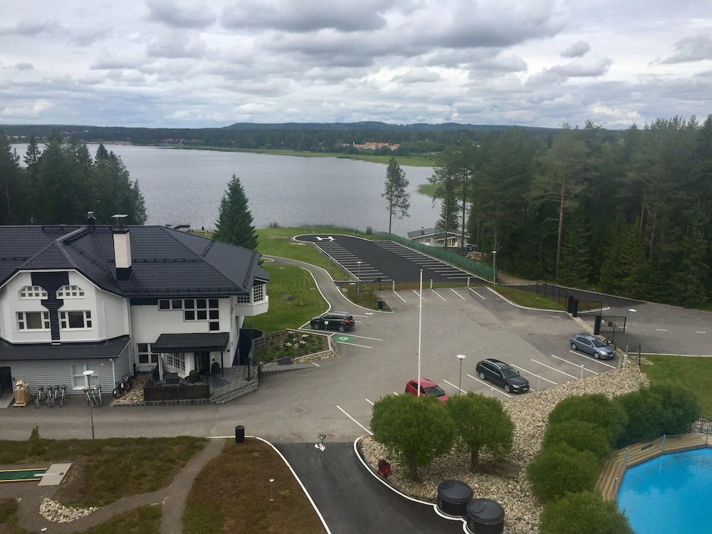 Aateli Lakeside Chalets
