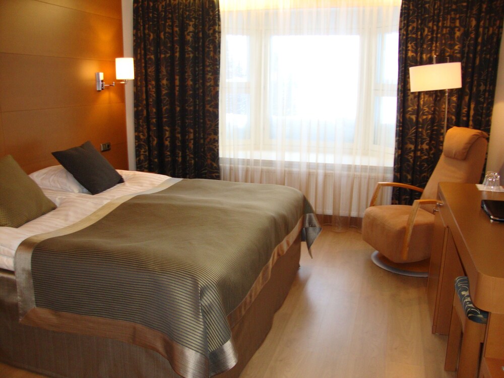 Aateli Lakeside Chalets