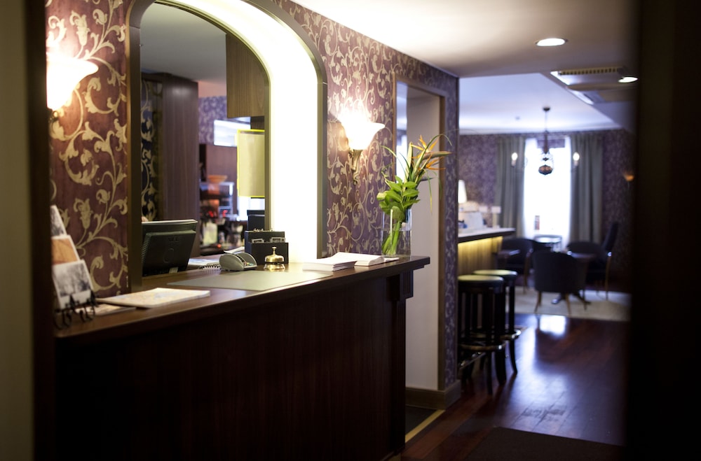 Boutique Hotel Yöpuu