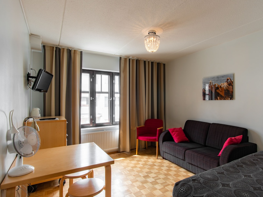 Hotel Jahtihovi