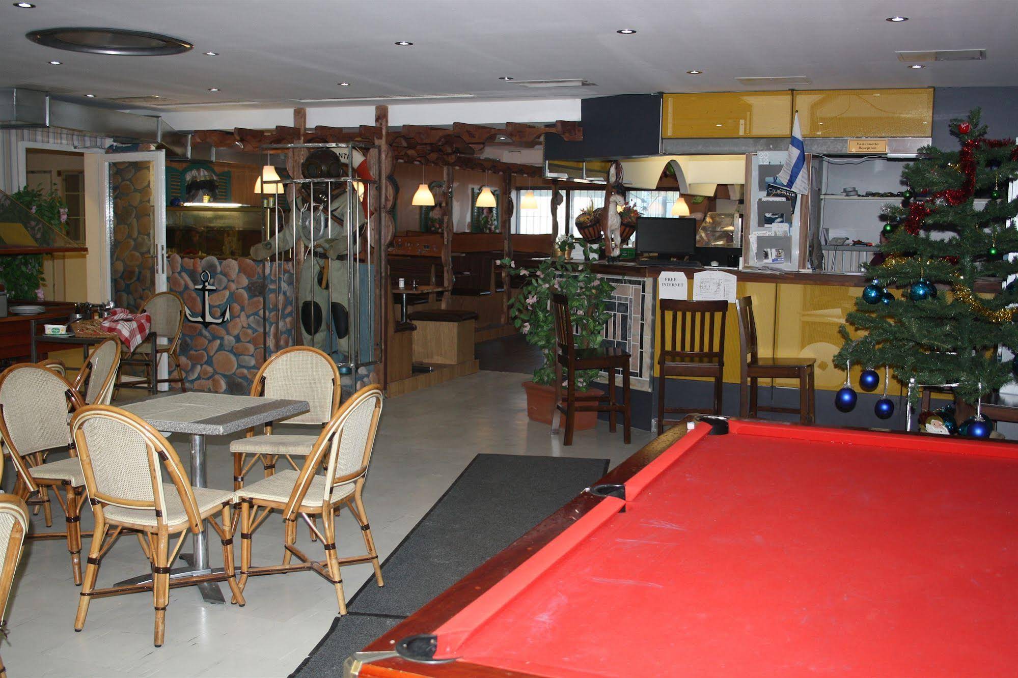 Arkadia Hotel & Café