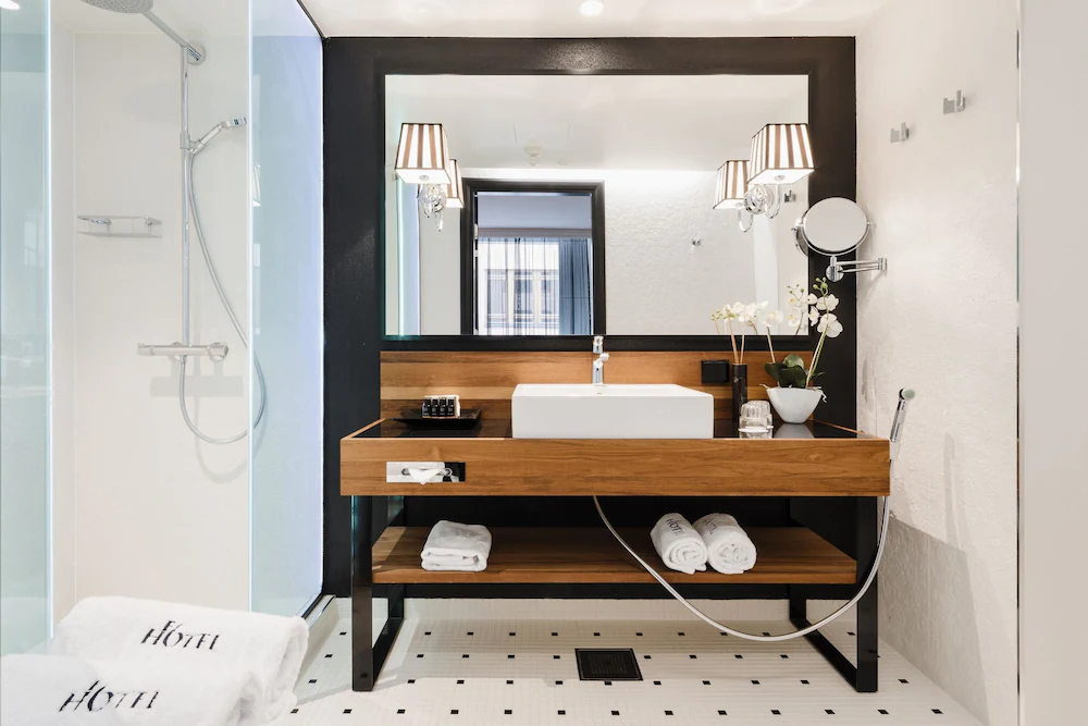 Hotel F6