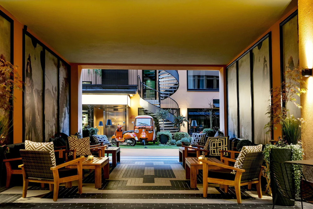 Hotel F6