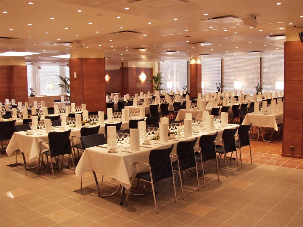 Hotel Haaga Central Park