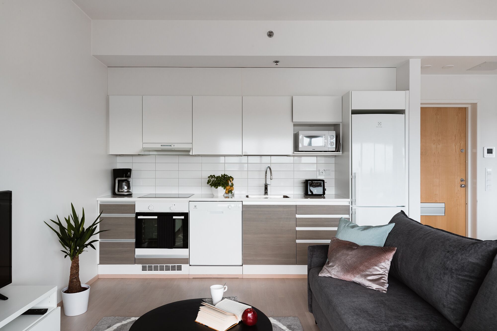 SleepWell Apartments East
