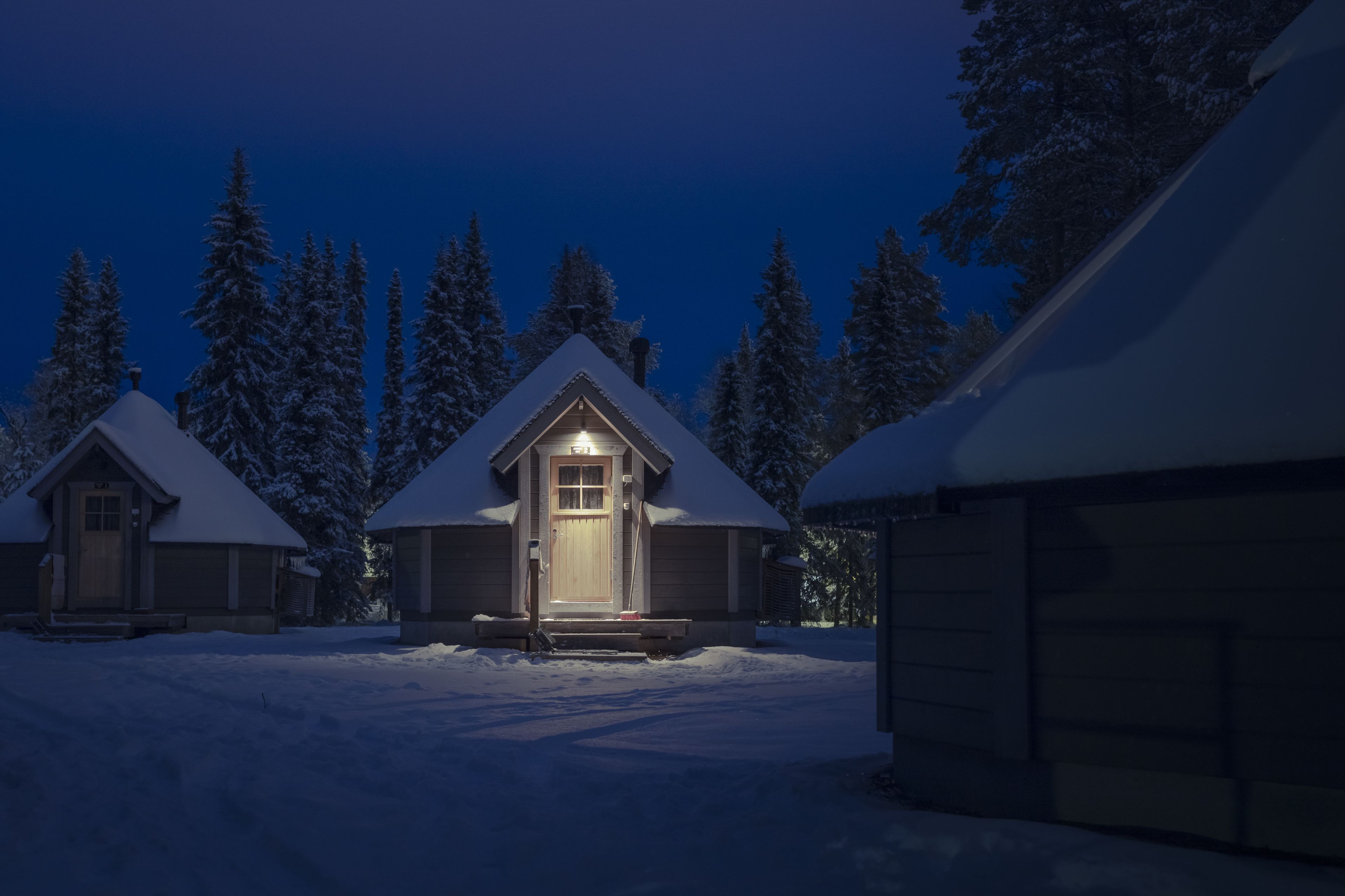 Aurora Igloos & Suites