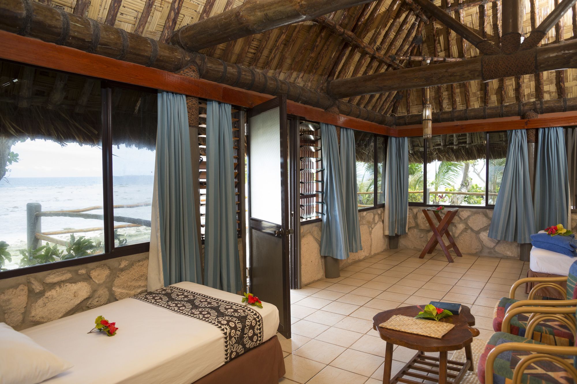Beachcomber Island Resort