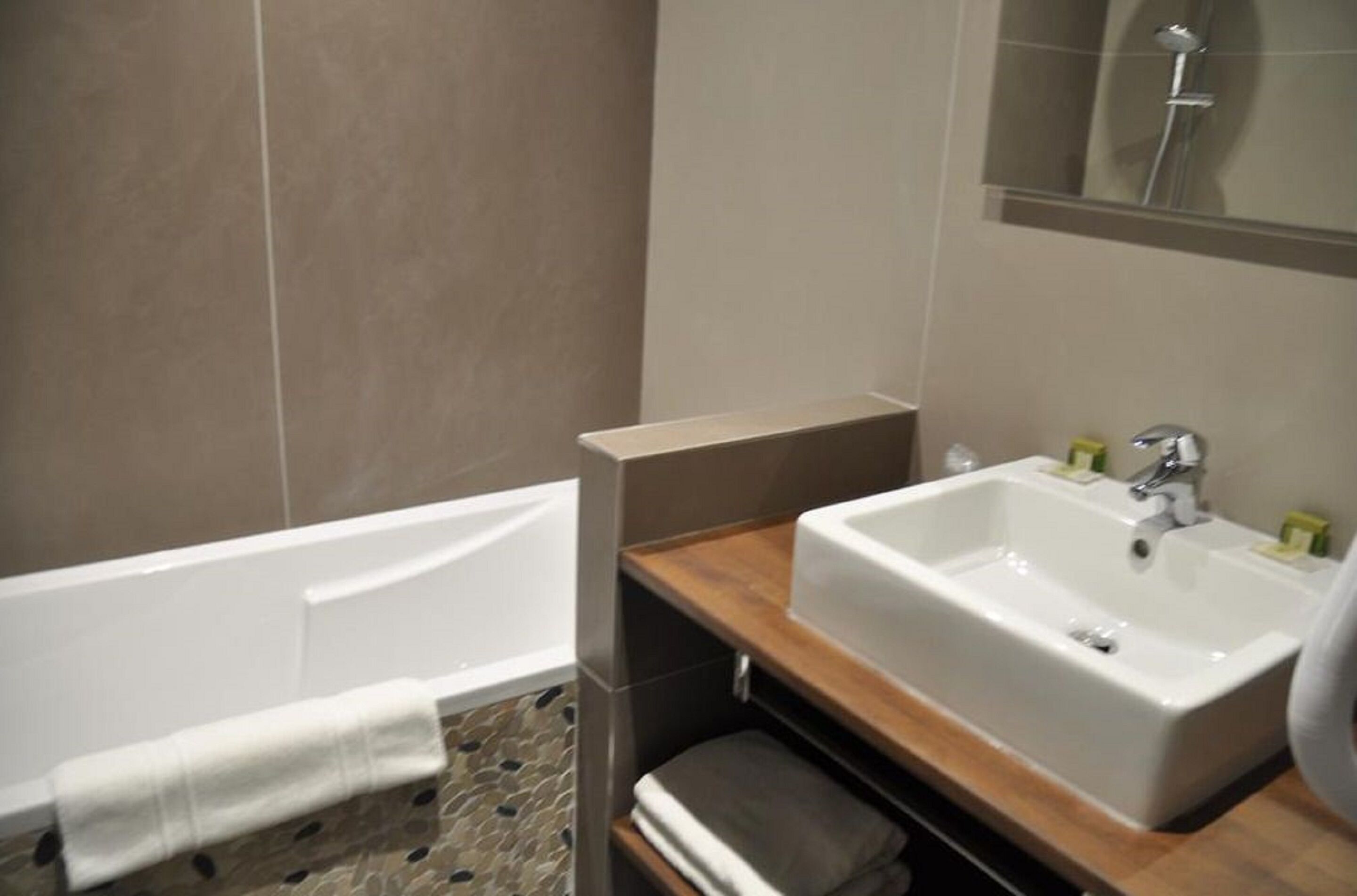 Enzo Hotels Metz Amneville By Kyriad Direct