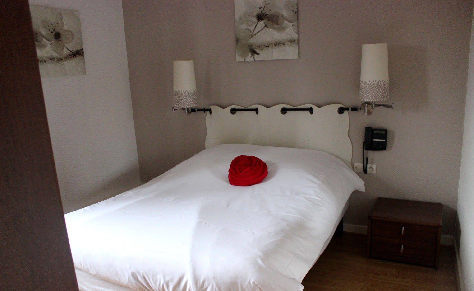 A La Maison Rouge