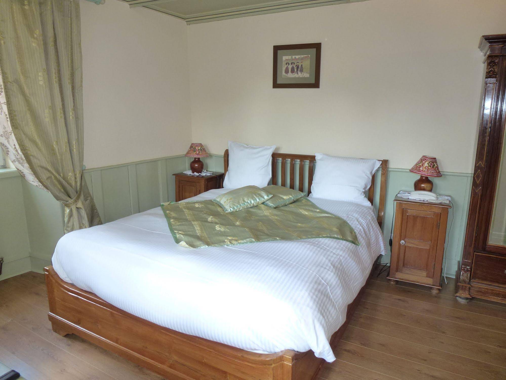 Hôtel Résidence La Cour du Bailli