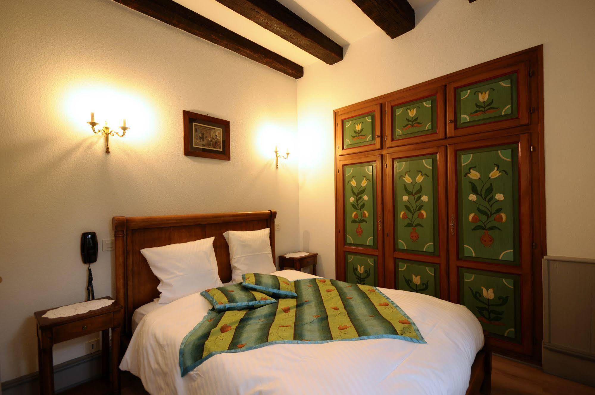 Hôtel Résidence La Cour du Bailli