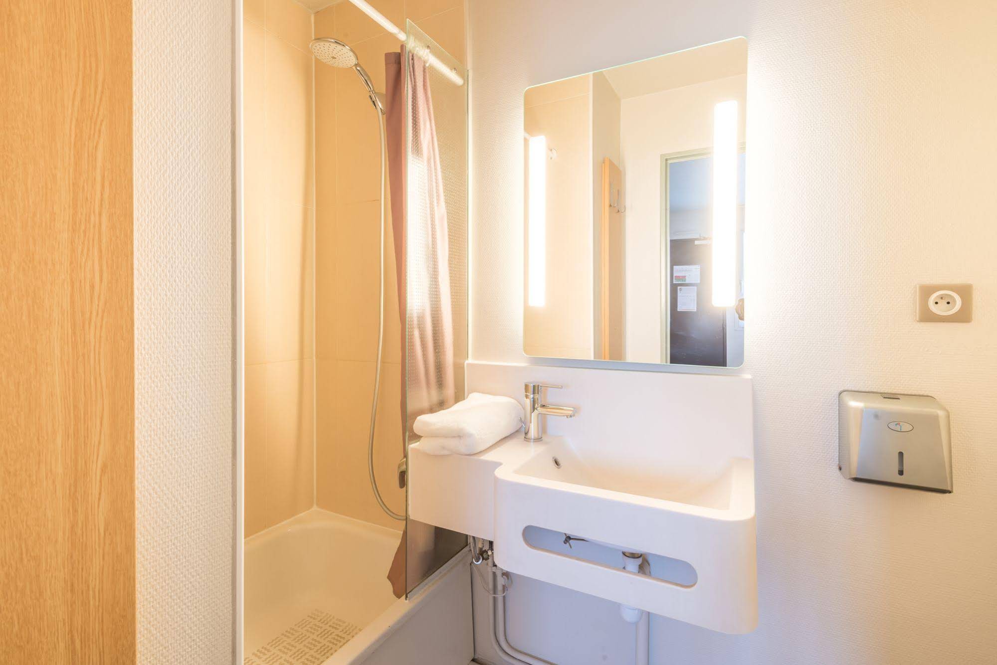 B&B Hôtel Strasbourg Sud Geispolsheim