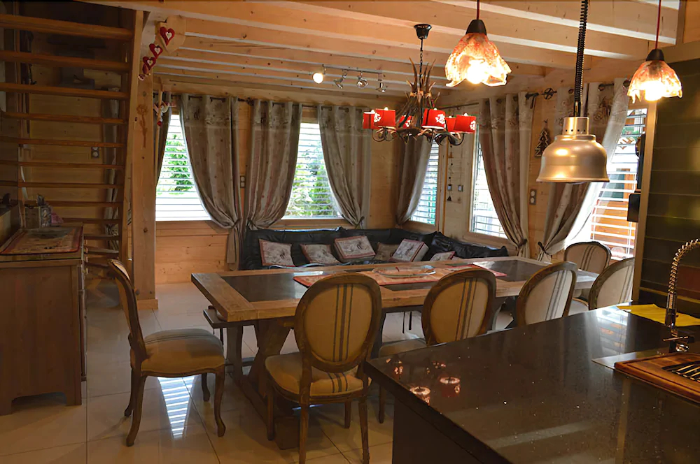 Chalet De La Royotte