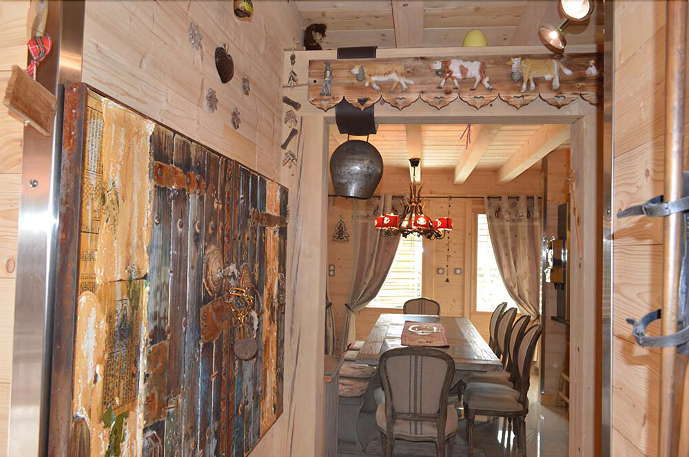 Chalet De La Royotte