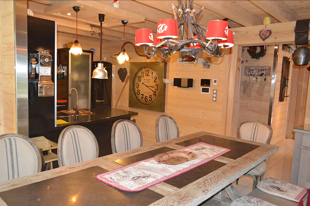 Chalet De La Royotte