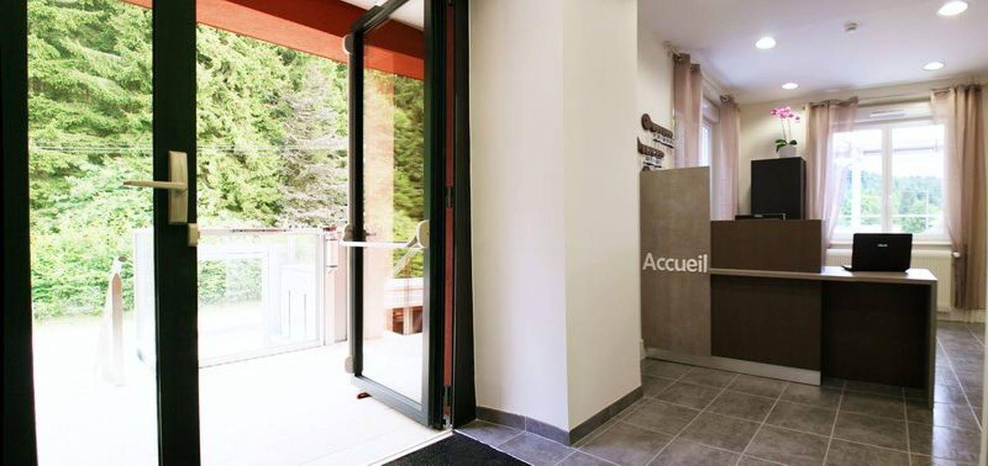 Hôtel Restaurant L'Echo du Lac